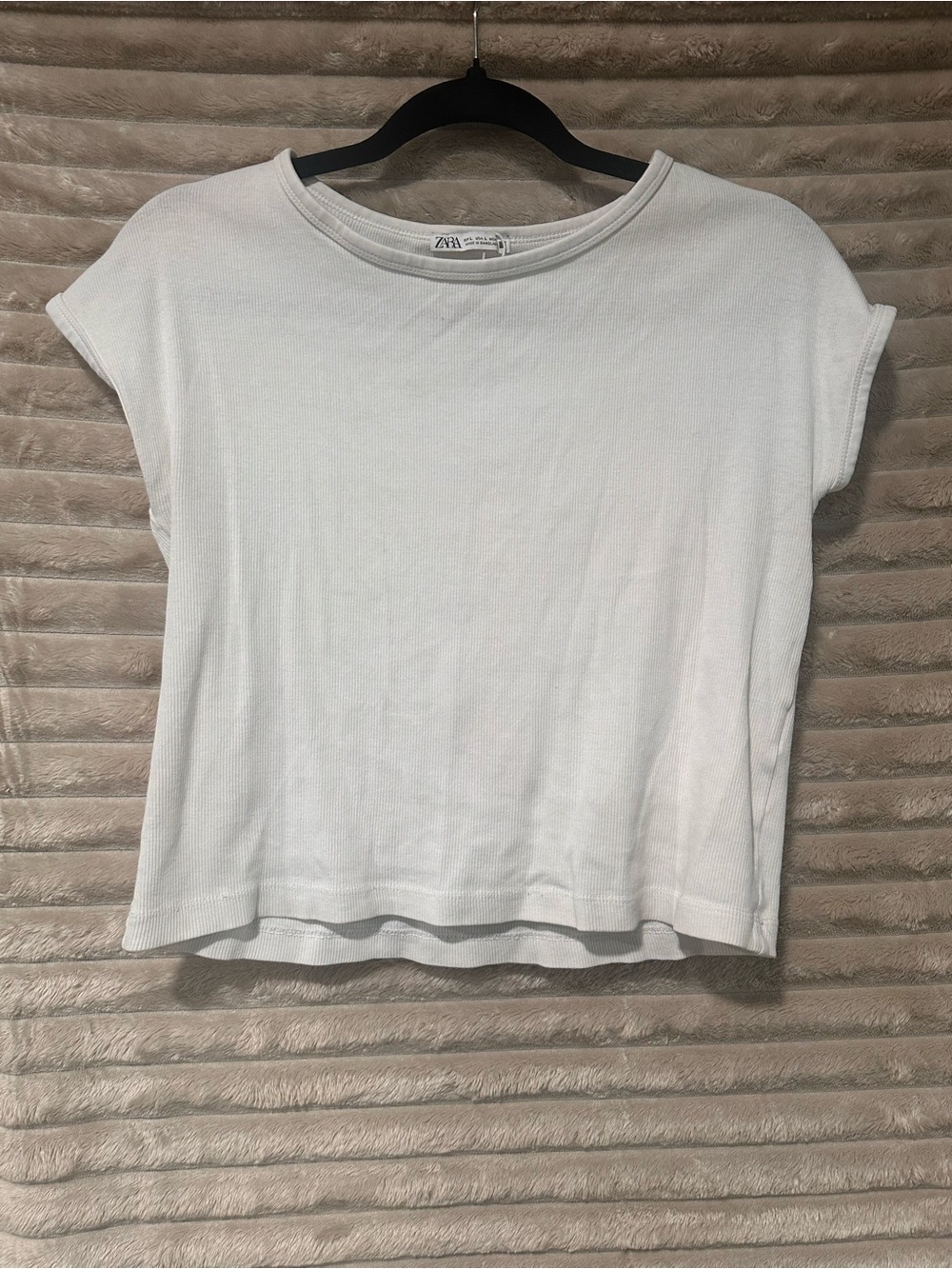 Zara Cream Short Sleeve Ribbed Boxy Tee